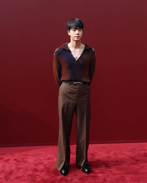 xxv gucci jimin|A Day with Gucci: Jin at Spring Summer 2025 .